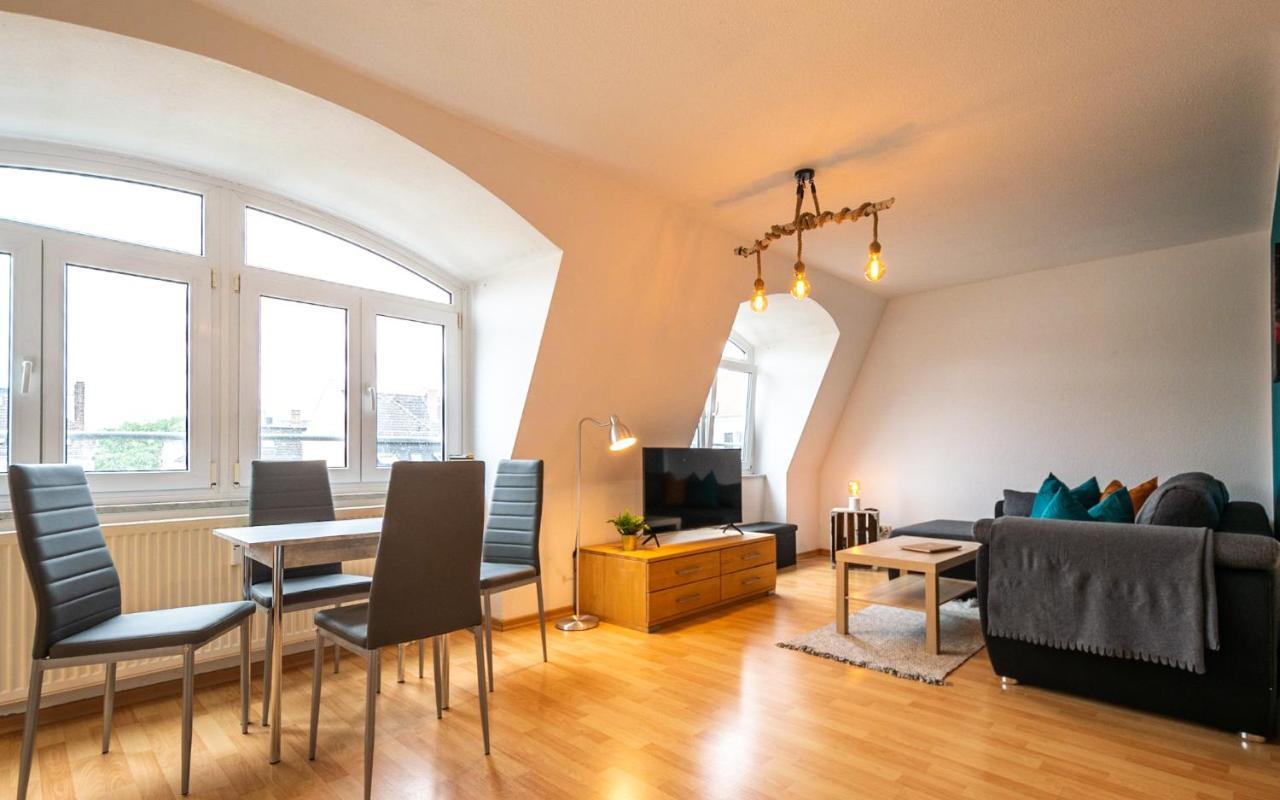 Blue Chili 99 - Grosszuegiges Loft Wlan Boxspringbett Bis 4 Pers Apartment Leipzig Bagian luar foto